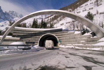 Mit "Accordo con la Francia per evitare la chiusura del Monte Bianco"