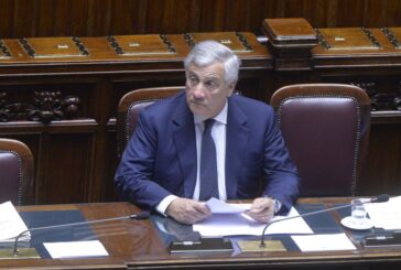 Immigrazione, Tajani "Sette navi Ong verso Lampedusa non sono un caso"