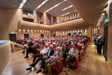 Teatro del Popolo esaurito per Piero Pii