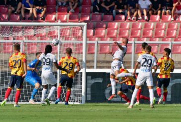 Napoli travolgente al "Via del Mare", 4-0 sul Lecce