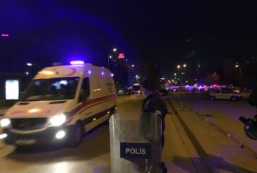 Turchia, attentato al Ministero dell'Interno. Kamikaze si fa esplodere