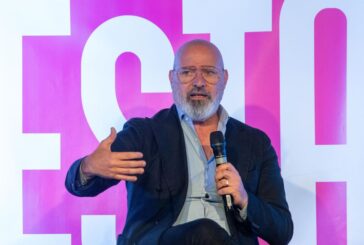 Stefano Bonaccini alla festa de l’Unità di San Gimignano