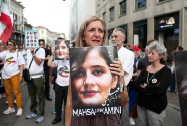 Ue, il Premio Sacharov a Mahsa Amini e movimento "Donna, Vita e Libertà"