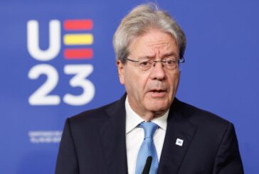 Gentiloni "Ue non può essere unico erbivoro in un mondo di carnivori"