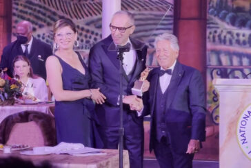 Formula 1, Domenicali premiato al gala Niaf da Mario Andretti