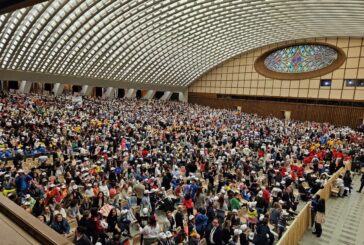 “I bambini incontrano il Papa”!: 18 treni e 20 bus straordinari per l’incontro in Vaticano