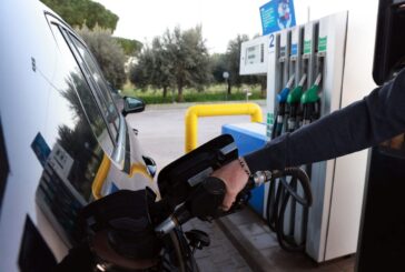 Mimit, per la benzina prezzo medio più basso dall'inizio del 2023