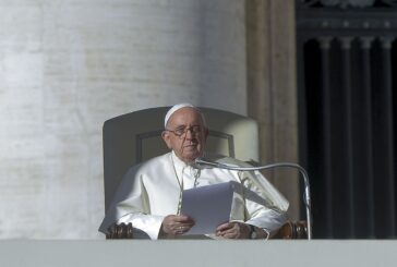 Papa Francesco "Chi non vuole dialogare non vuole la pace"