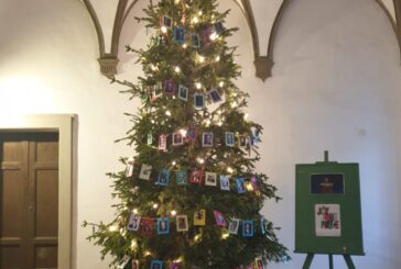 Al Palazzo del Governo  l’ “Albero dei Premi Nobel per la Pace”