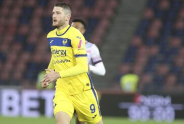 Pirotecnica Udinese-Verona, Henry sigla il 3-3 al 97'