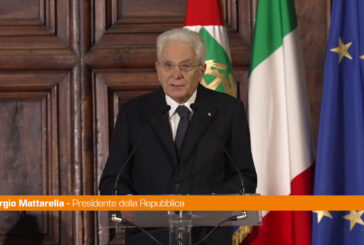 Ucraina, Mattarella "Kiev ancora impegnata a difendersi"