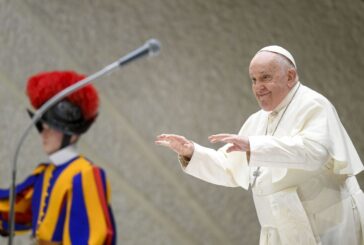 Papa Francesco "Sport mezzo per costruire società e favorire pace"