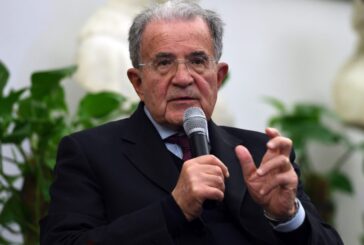 Europee, Prodi "Candidature dei leader passo indietro della democrazia"