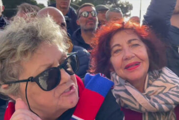 A Cagliari i funerali Gigi Riva, l'ultimo saluto della gente comune