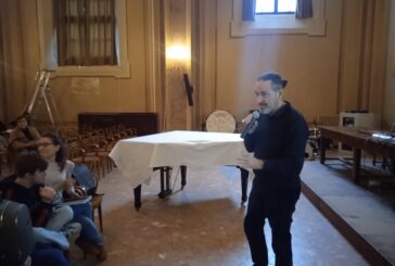 Shoah: studenti del Piccolomini a lezione da Riccardo Bardotti