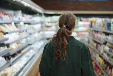 Aumentano le vendite al dettaglio, ma è allarme alimentari