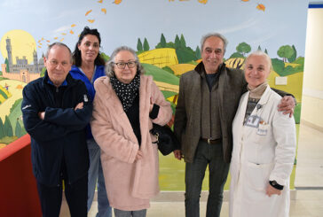I proventi di una mostra donati alla Terapia neonatale
