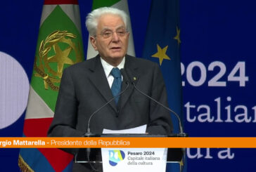 Mattarella "Stagione difficile, guerre a confini Europa ci riguardano"