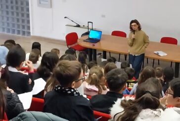 Rapolano Terme: incontro nelle scuole con Tina Montinaro
