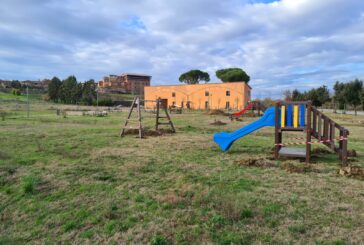 Monteroni d’Arbia: nuovi arredi urbani e giochi nelle aree verdi  
