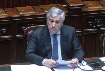 Tajani "Troppe vittime civili, Israele fermi raid"