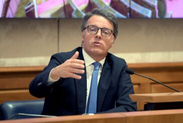 Navalny, Renzi "Putin responsabile e l'Europa si deve svegliare"