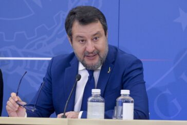 Navalny, Salvini "Giusto fare chiarezza, la fanno medici e giudici"