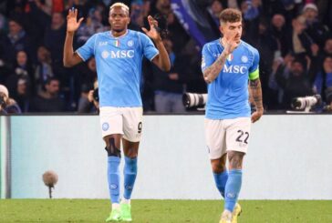 Osimhen risponde a Lewandowski, Napoli-Barcellona 1-1