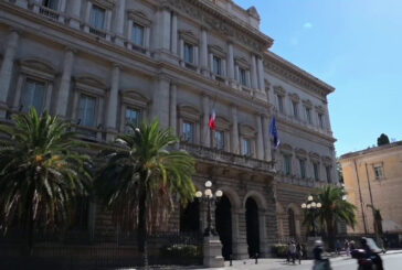 Cresce ancora il debito pubblico italiano