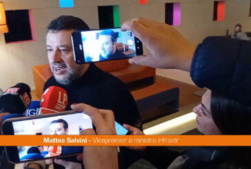 Salvini "In Sardegna la scelta è tra futuro e i professionisti del no"