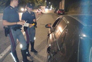 In auto con quasi un etto di cocaina nascosta negli slip: arrestato