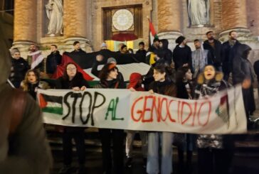 Corteo da San Domenico a piazza Tolomei per la Palestina