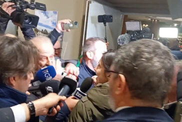 Schlein contestata a Cagliari da attivisti pro Palestina