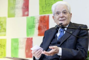 Mattarella "I giovani sono la molla che muove il mondo"