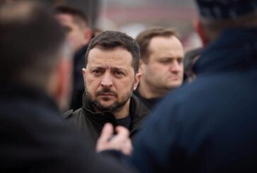 Zelensky al Consiglio Europeo "All'Ucraina servono più munizioni"