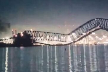 A Baltimora crolla un ponte dopo l'urto di una nave cargo