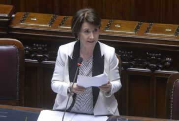 Governo, Roccella "Ok Cdm a registro nazionale per affido minori"