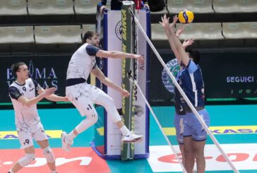 Aversa lotta fino alla fine ma Siena vince al tiebreak