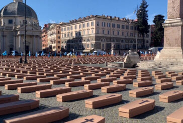 Morti sul lavoro, mille bare in piazza del Popolo a Roma