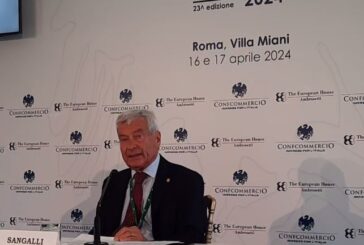 Confcommercio, più forza lavoro e produttività per recuperare il gap