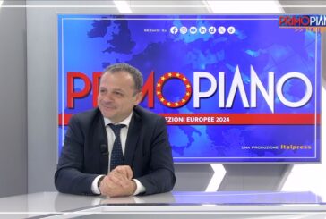 De Luca "Sondaggi ci danno in crescita, l'Europa faccia il suo mestiere"