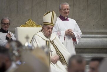 Papa Francesco "Seminare quotidianamente semi di pace perché germoglino"