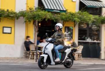 Yamaha NEO's rivoluziona la mobilità urbana a impatto zero