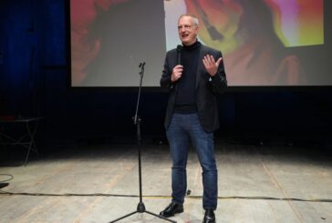 Tv, stop allo scrittore Scurati su Rai 3. Insorgono le opposizioni
