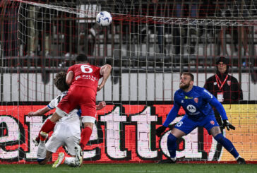 Finale col brivido, ma l'Atalanta vince 2-1 a Monza
