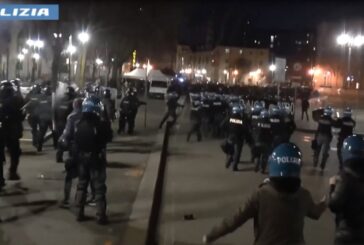 Scontri al corteo pro Cospito a Torino, 75 denunce e 18 misure cautelari