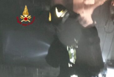 Chianciano: intervento dei Vigili del fuoco per incendio in una cucina
