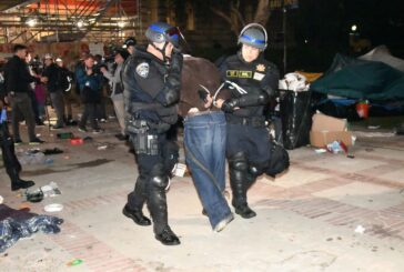 Usa, decine di arresti al Campus Ucla. Biden "Ok proteste, no violenze"