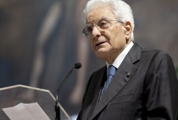Mattarella "Serve impegno delle istituzioni per società inclusiva"