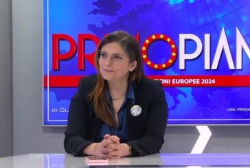 Ue, Castelli "Esercito comune solo dopo una diplomazia comune"